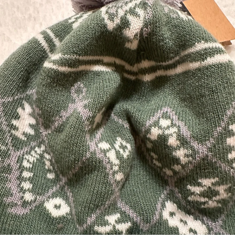 Green Knit North Face Hat
